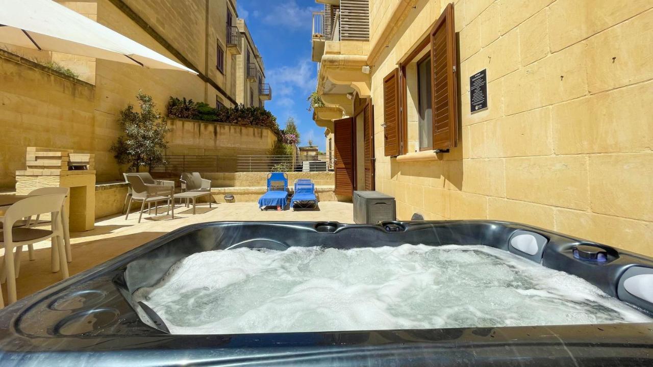 Villa Gee9Teen At Fort Chambray Mgarr Exterior foto