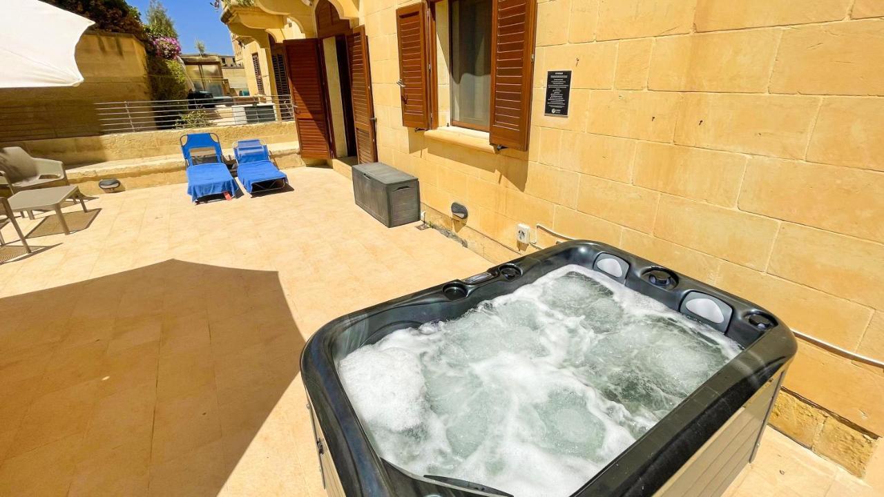 Villa Gee9Teen At Fort Chambray Mgarr Exterior foto
