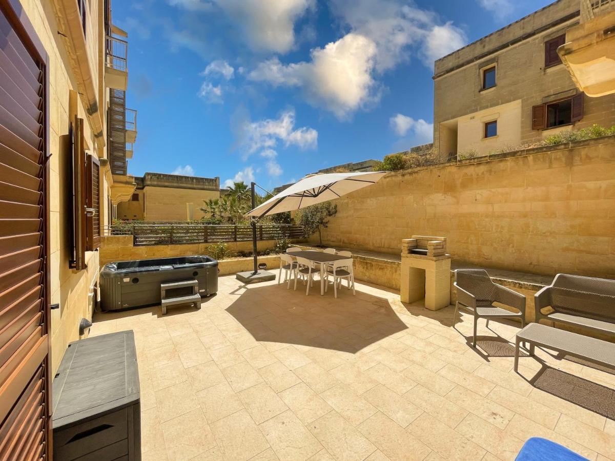 Villa Gee9Teen At Fort Chambray Mgarr Exterior foto